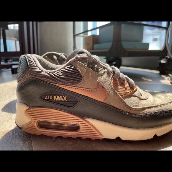 Nike Shoes - Nike Air Max 90 Rose Gold women’s 8.5